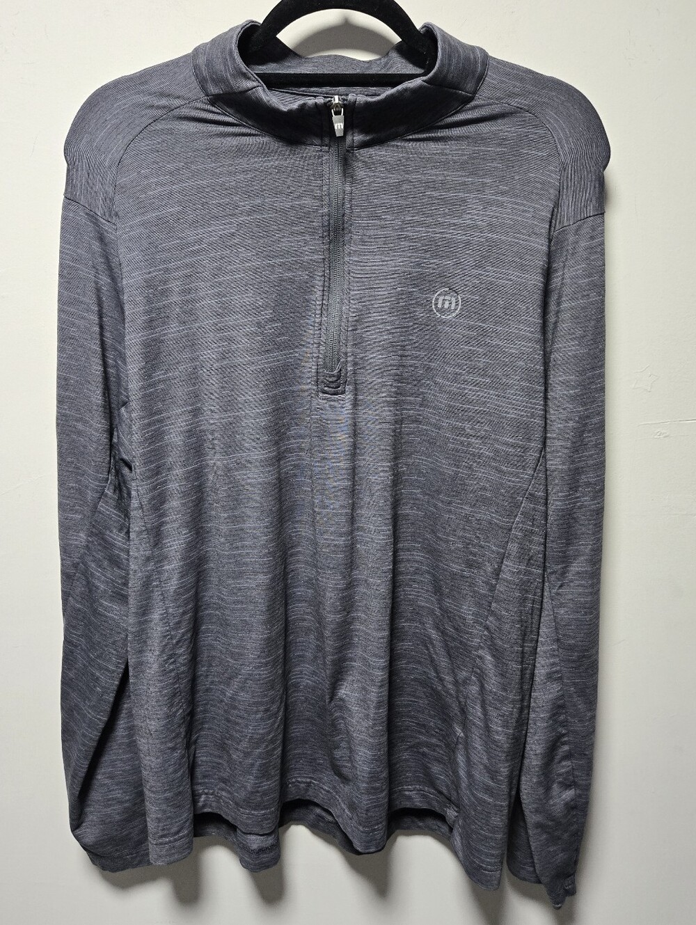 Travis Mathew Heathered Dark Gray Quarter Zip Size Large Casual